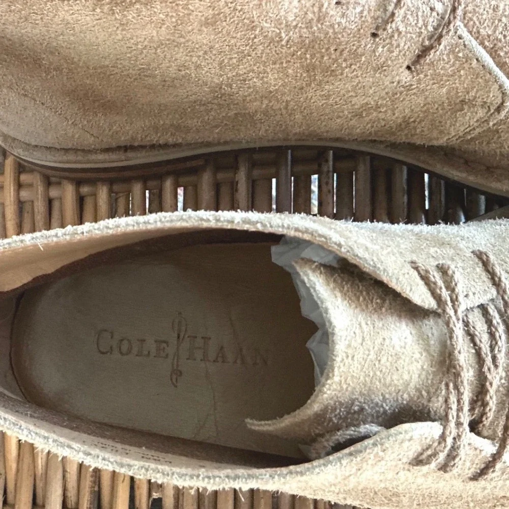 Cole Haan Mens Tan Suede Chukka Desert Boots C09912 Beige Ankle Boots Size 8.5M